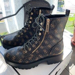 Gorgeous Guess boots.  Size 11m.